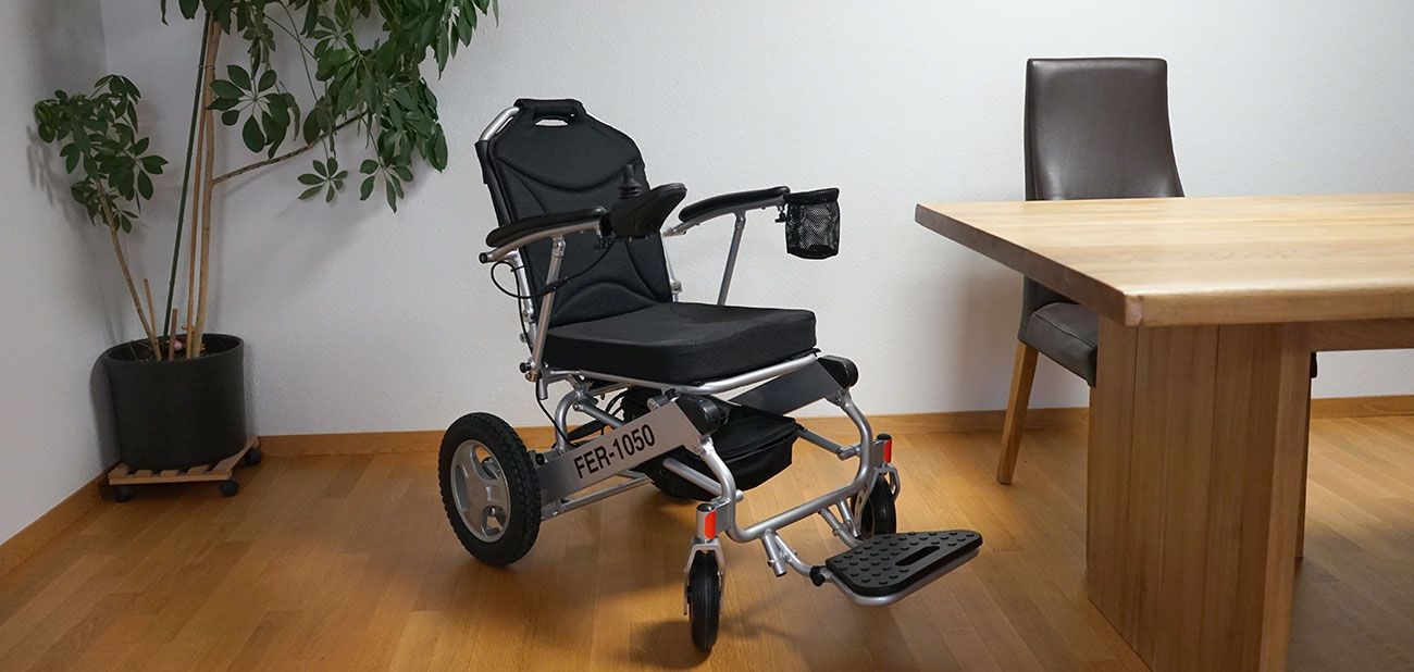 Elektro-Rollstuhl faltbar XL